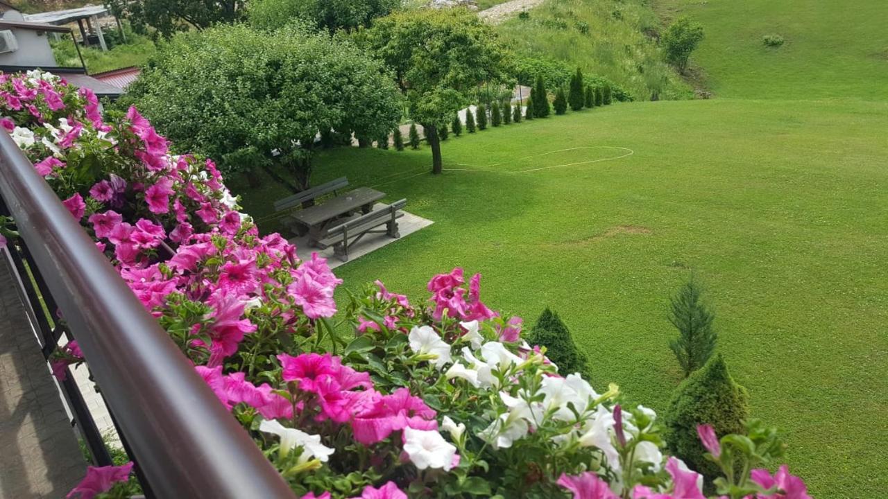 Hotel Vukovic House Selište Drežničko Zewnętrze zdjęcie