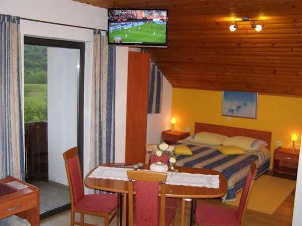 Hotel Vukovic House Selište Drežničko Zewnętrze zdjęcie